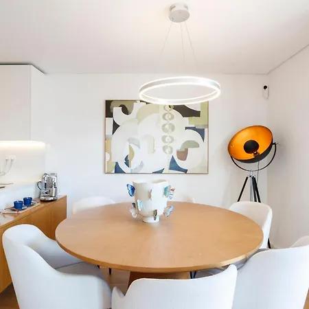 Luxurious With Balcony In The Parque Eduardo Vii Region Daire Lisboa